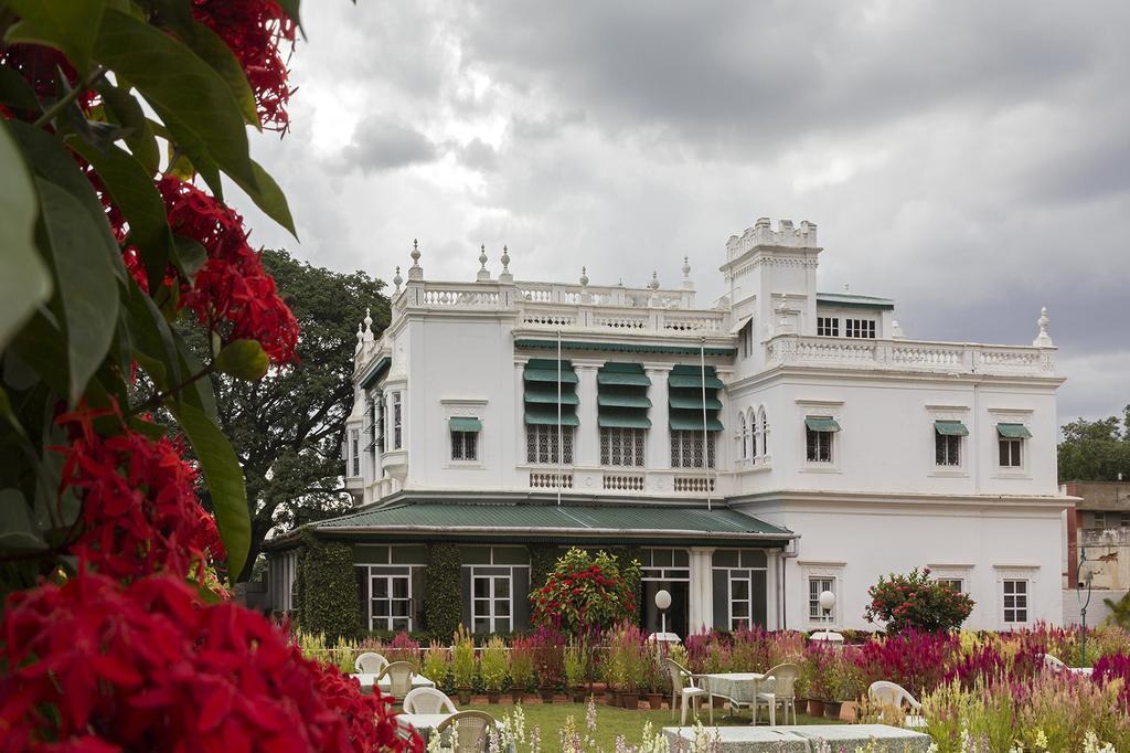 The Green Hotel Майсур Экстерьер фото