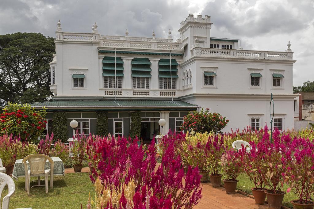 The Green Hotel Майсур Экстерьер фото